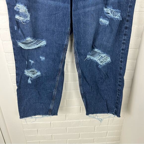 Old Navy High Rise Slouchy Straight Button Fly Distressed Jeans Size 20 - Picture 6 of 10